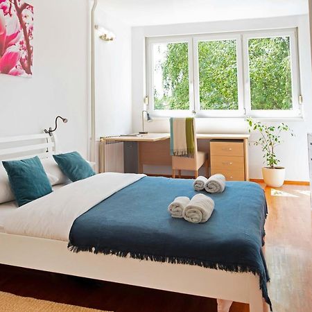Bright 2Bdr Apartment With A Balcony زغرب المظهر الخارجي الصورة